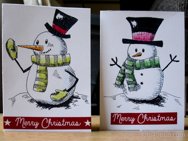 Weihnachtskarten aus Papier mit gezeichnetem Schneemann